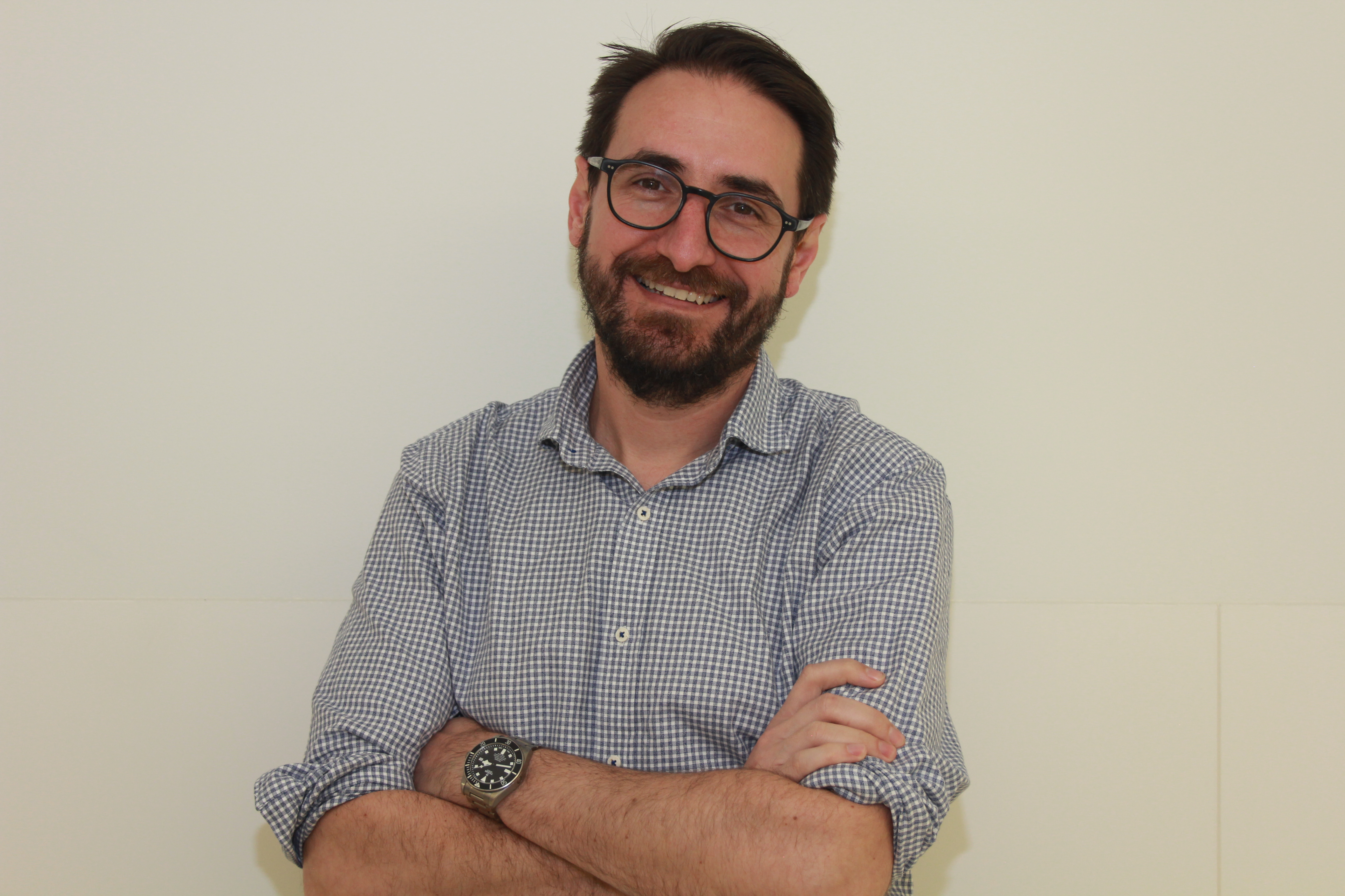 Dr. Damir Ljuhar